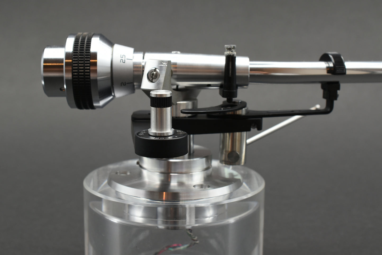 Micro Seiki MA-303 Tonearm (01)