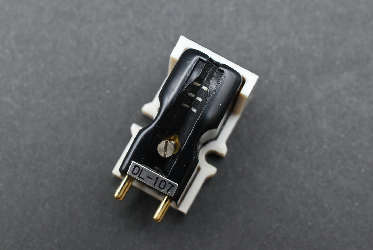 Denon DL-107 MM Cartridge - Stylus Not Included
