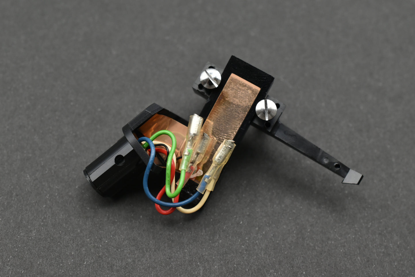 Yamaha Headshell for PF-800 PF-1000 P-500 Turntables – 3.5g【Ships from US🇺🇸】