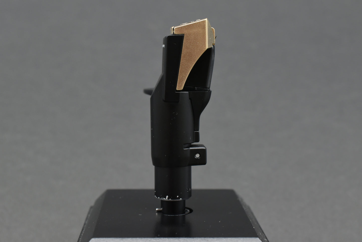 Technics EPC-205CMK3 MM Cartridge – Boron Pipe Cantilever