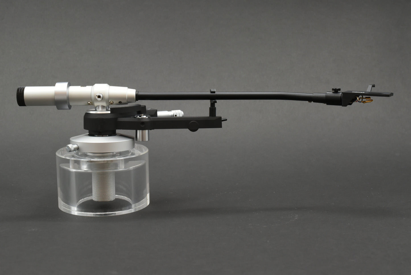 Denon DA-401 Tonearm