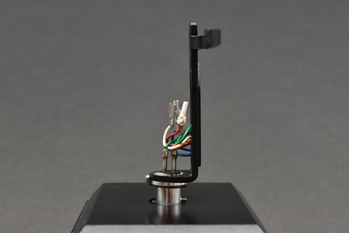 ADC Headshell (SAEC OEM) / 7.3g【Ships from US🇺🇸】