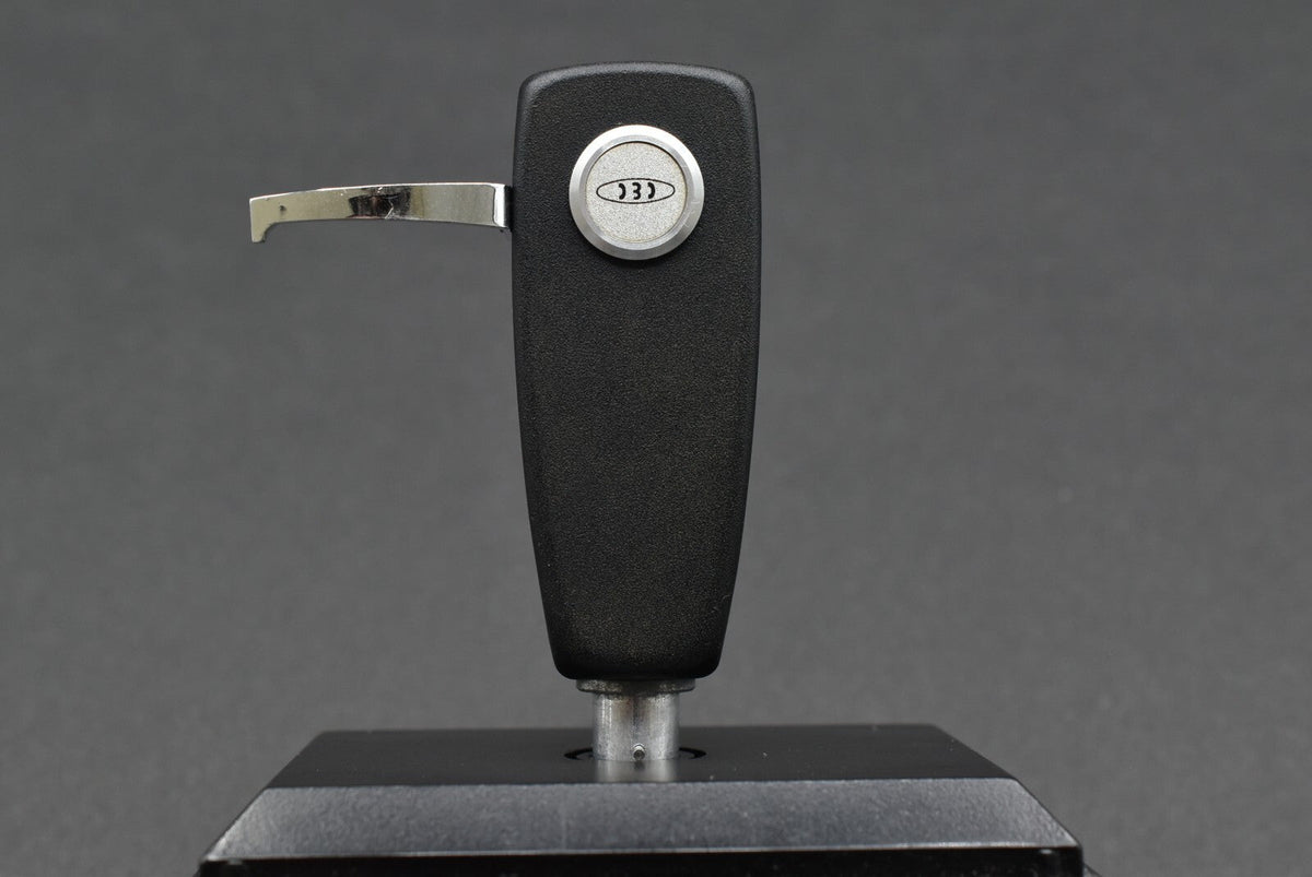 CEC CEC Headshell / 12.4g – turntable headshell – precision mounting accessory for cartridges