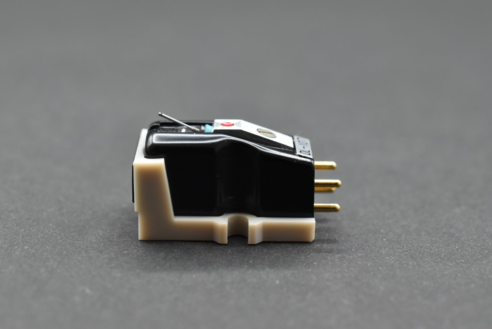 Micro Seiki DENON DL-107 MM Cartridge Cartridge | Samurai Audio