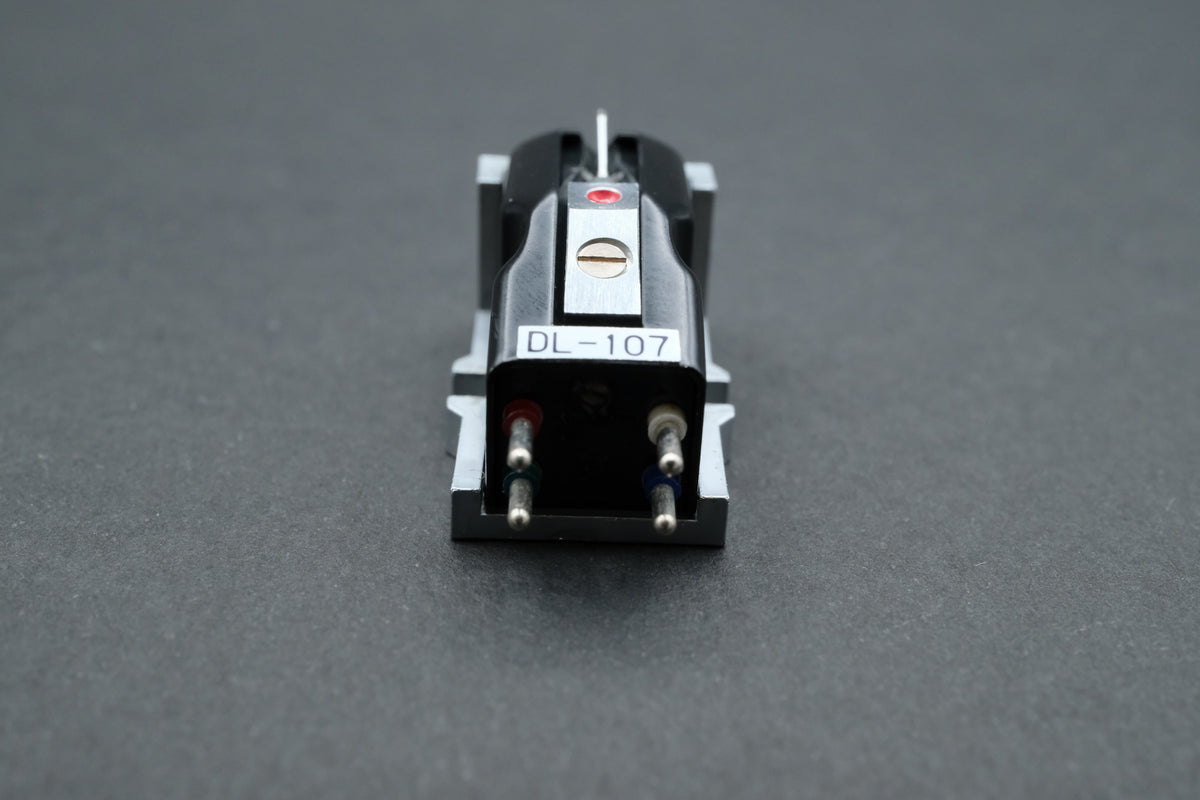 Denon DL-107 MM Cartridge – Silver Frame