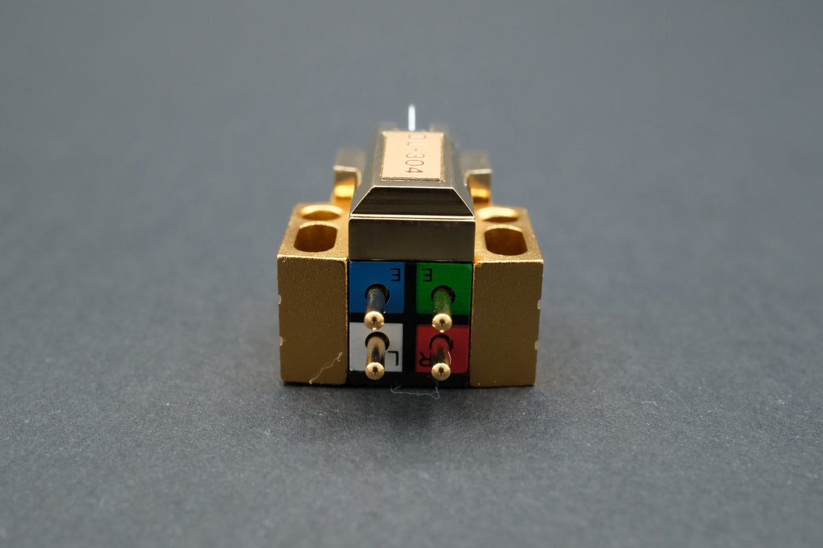 Denon DL-304 MC Cartridge (02)