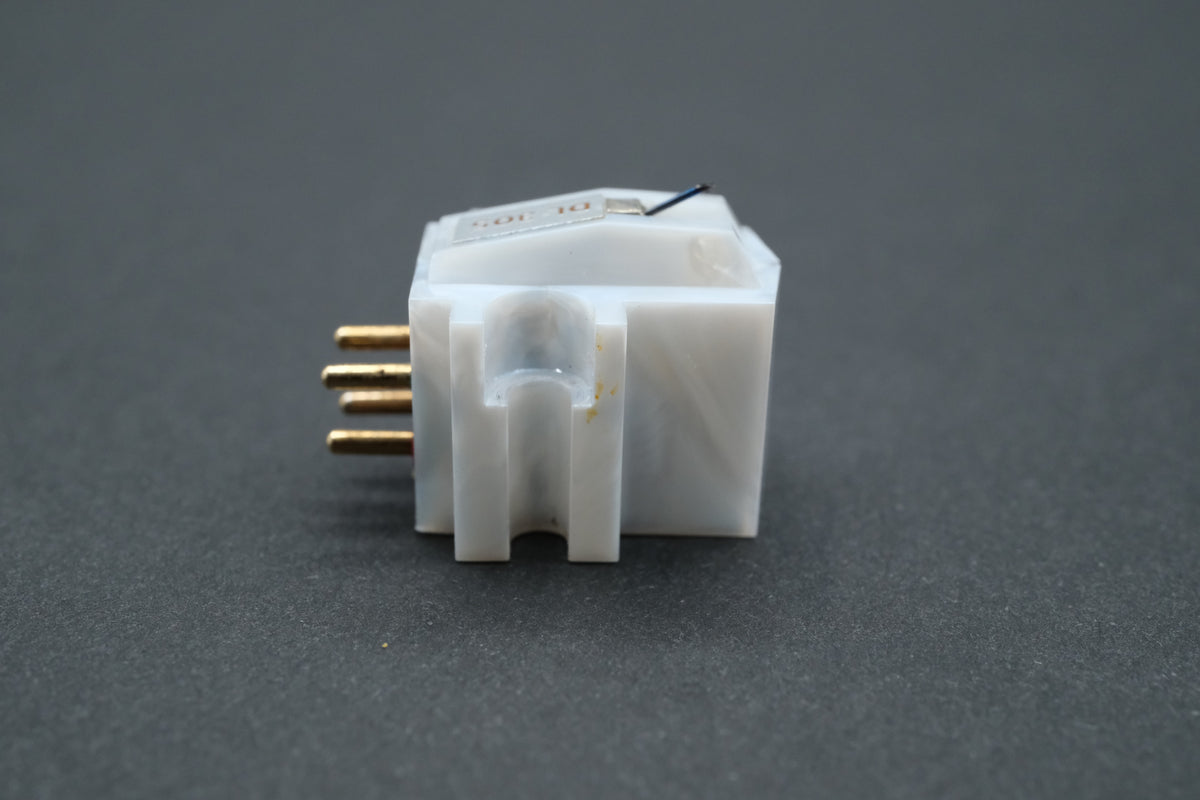 Denon DL-305 MC Cartridge - Amorphous Boron Cantilever