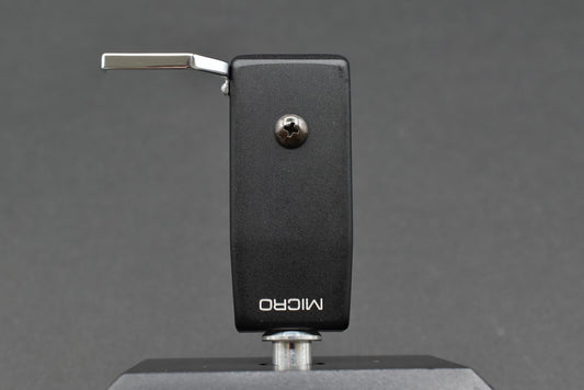 Micro Seiki MICRO Vintage Headshell / 11.8g  01 – turntable headshell – precision mounting accessory for cartridges