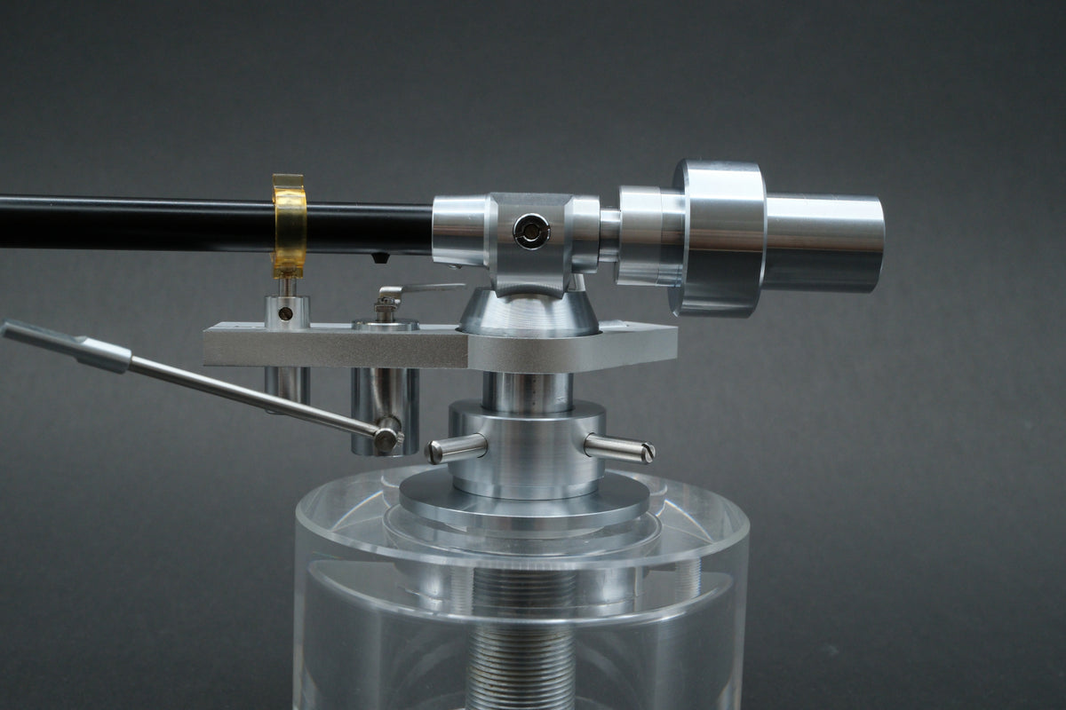 Pioneer PA-1000 Carbon Fiber Tonearm (03)