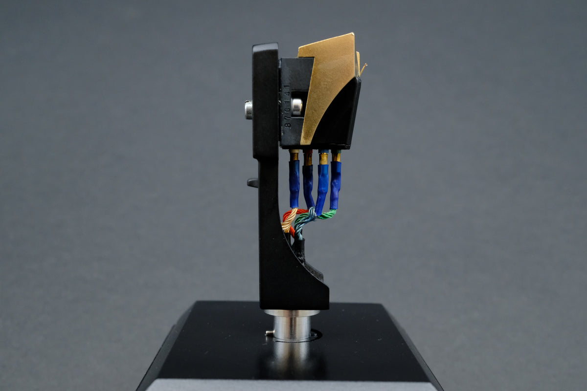 Technics EPC-205C-IIL MM Cartridge with SH-98 Headshell
