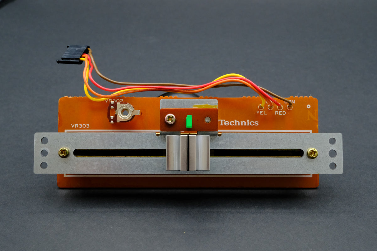 Technics SL-1200 MK2 Pitch Fader Control