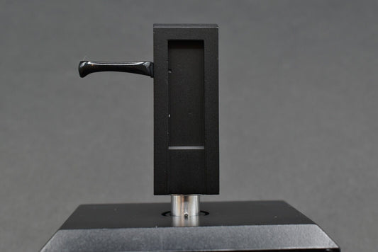Yamaha YAMAHA Headshell   11g / 03 – turntable headshell – precision mounting accessory for cartridges