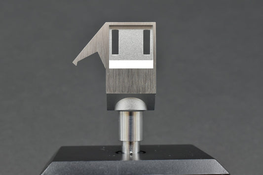 Yamaha YAMAHA Headshell  8.8g / 01 – turntable headshell – precision mounting accessory for cartridges