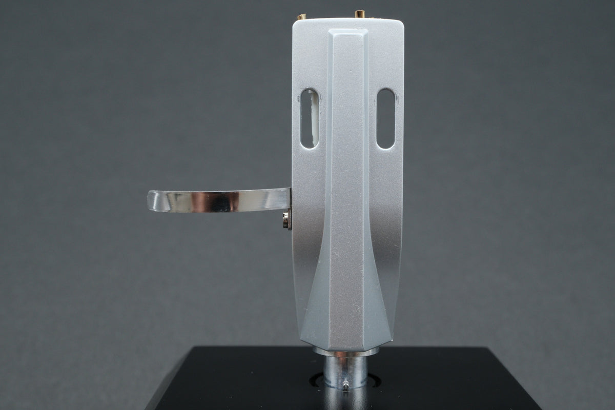 Yamaha HS-800 Headshell - 10.9g【Ships from US🇺🇸】