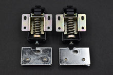 Load image into Gallery viewer, DENON DP-6000/DP-6700 DK-200 Dustcover Hinges Hinge Bracket x 2
