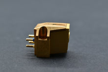 Load image into Gallery viewer, **Stylus need change or fix** Audio Technica AT37E MC Cartridge
