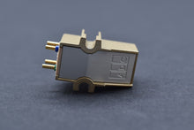 Load image into Gallery viewer, ADC TRX-2 MM Cartridge **Sapphire Tube Cantilever**
