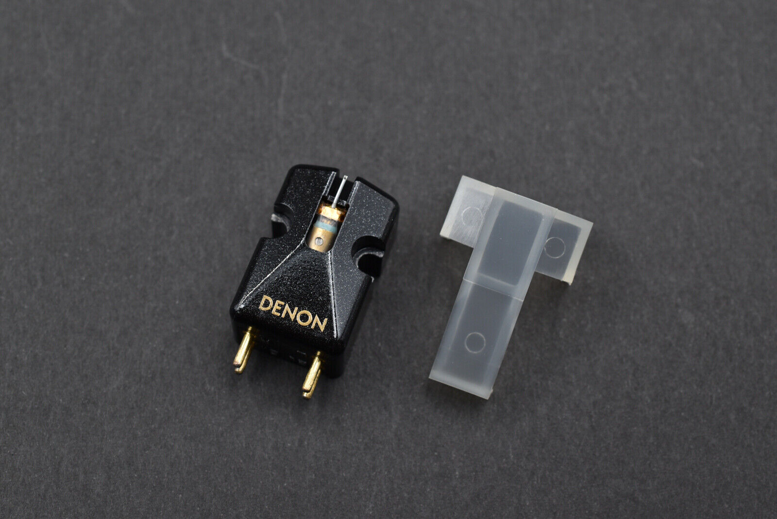Denon DL-103GL Gold Limited MC Cartridge(4N Gold Wire) / 02