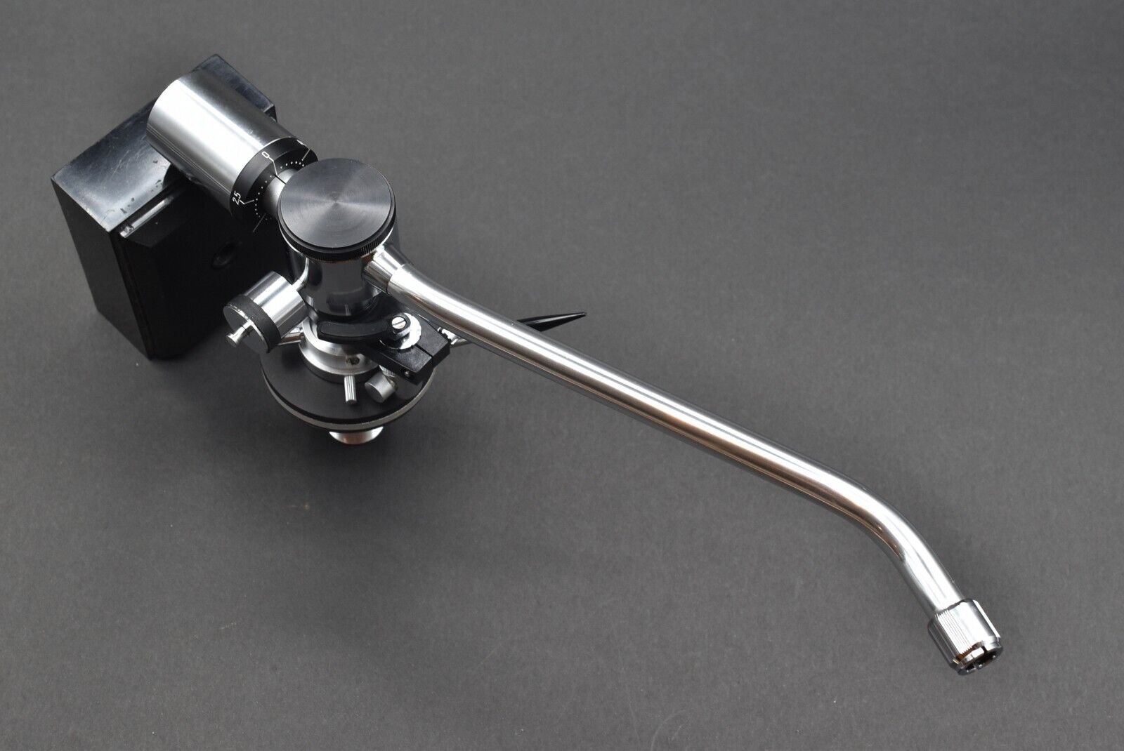 Grace G-940 Uni-Pivot One-Point Support Oil Damped Tonearm Arm – Samurai  Audio