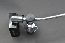 Load image into Gallery viewer, Grace G-940 Uni-Pivot One-Point Support Oil Damped Tonearm Arm / 02
