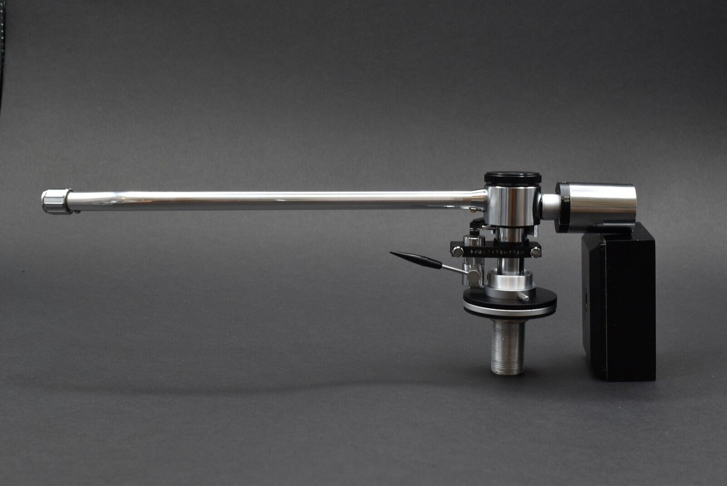 Grace G-960 Uni-Pivot One-Point Support Oil Damped Long Tonearm for Professional