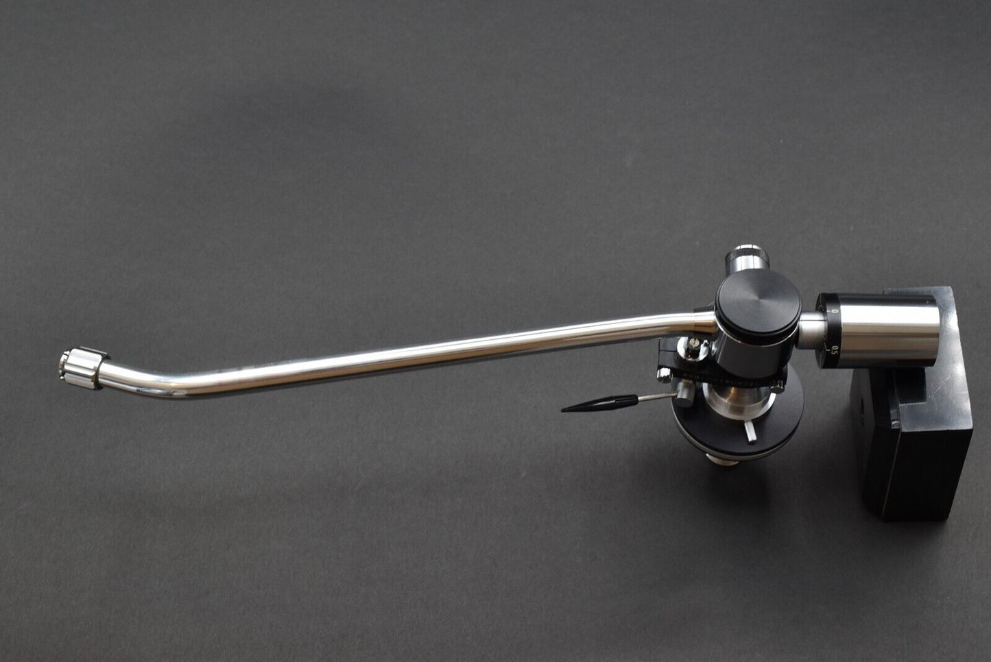 Grace G-960 Uni-Pivot One-Point Support Oil Damped Long Tonearm for Professional