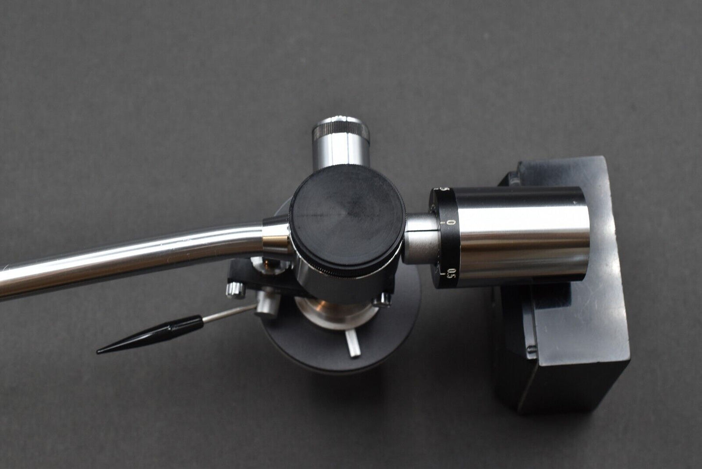 Grace G-960 Uni-Pivot One-Point Support Oil Damped Long Tonearm for Professional