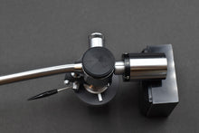 Load image into Gallery viewer, Grace G-960 Uni-Pivot One-Point Support Oil Damped Long Tonearm for Professional
