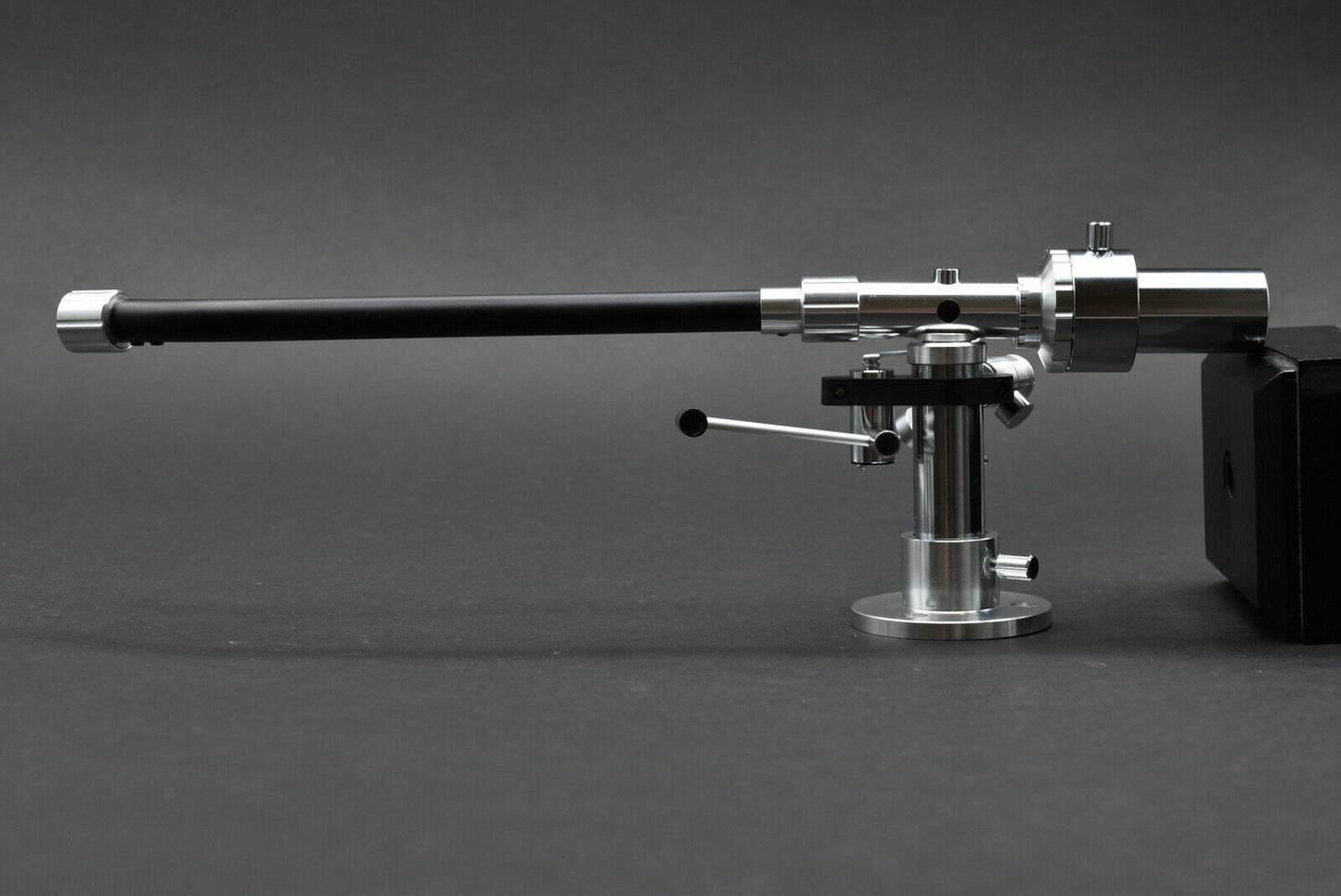 STAX UA-7/cf Carbon Pipe Tonearm Arm