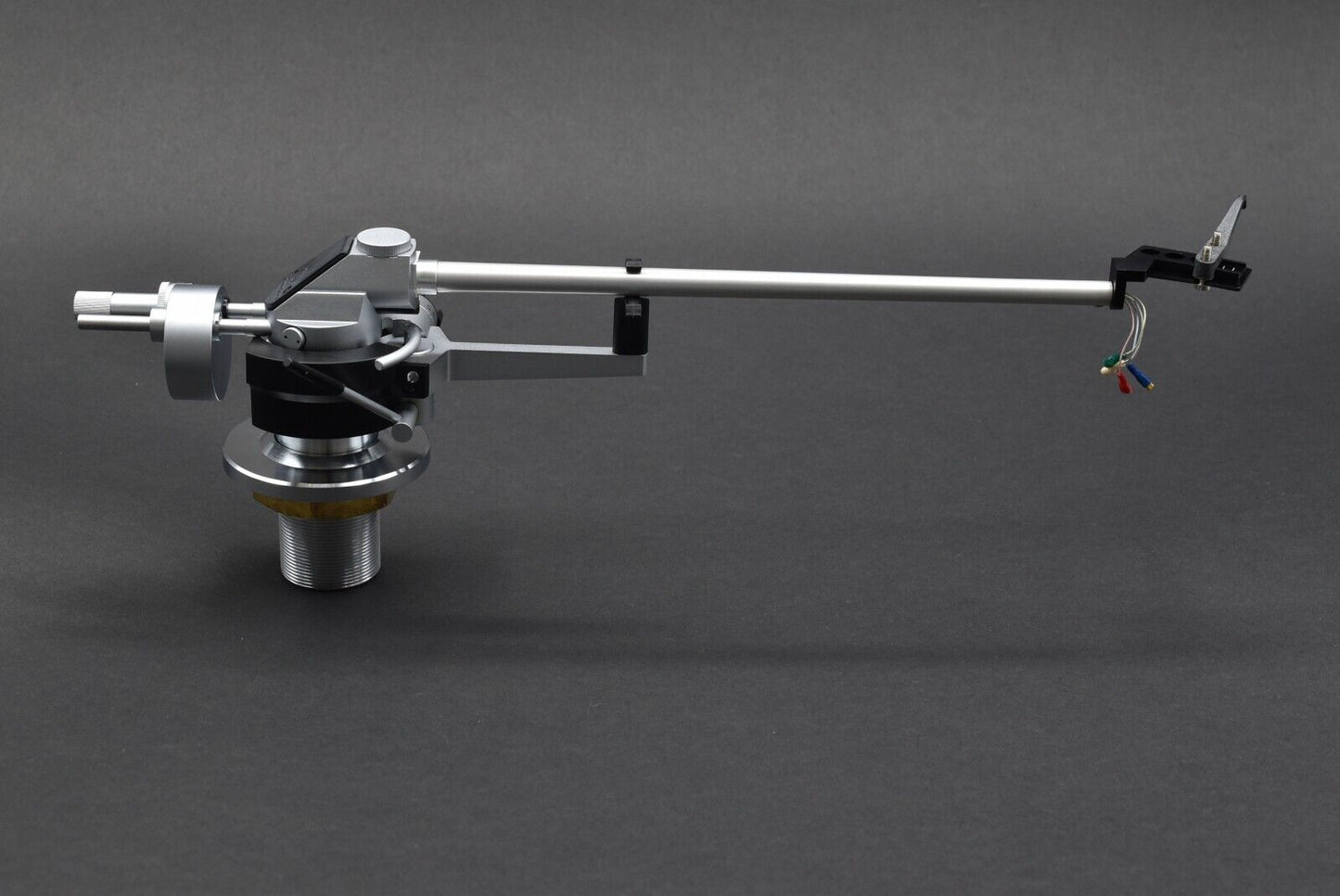 Audio Technica AT-1100 Straight Tonearm with ASP-1 **Pure Silver lead wire**