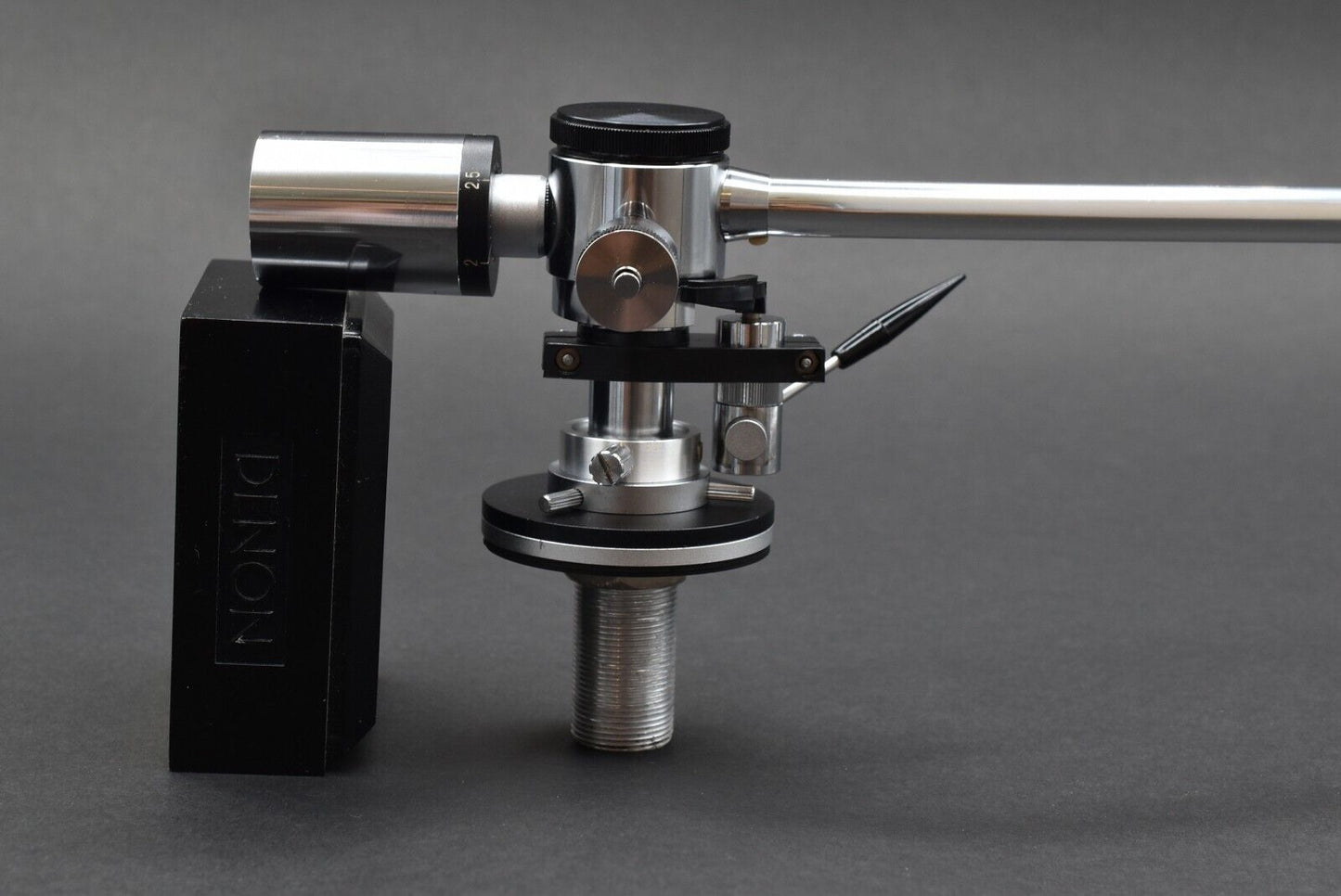 Grace G-960 Uni-Pivot One-Point Support Oil Damped Long Tonearm for Professional