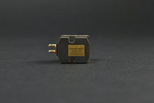 Load image into Gallery viewer, Audio Technica AT32E II LC-OFC MC Cartridge
