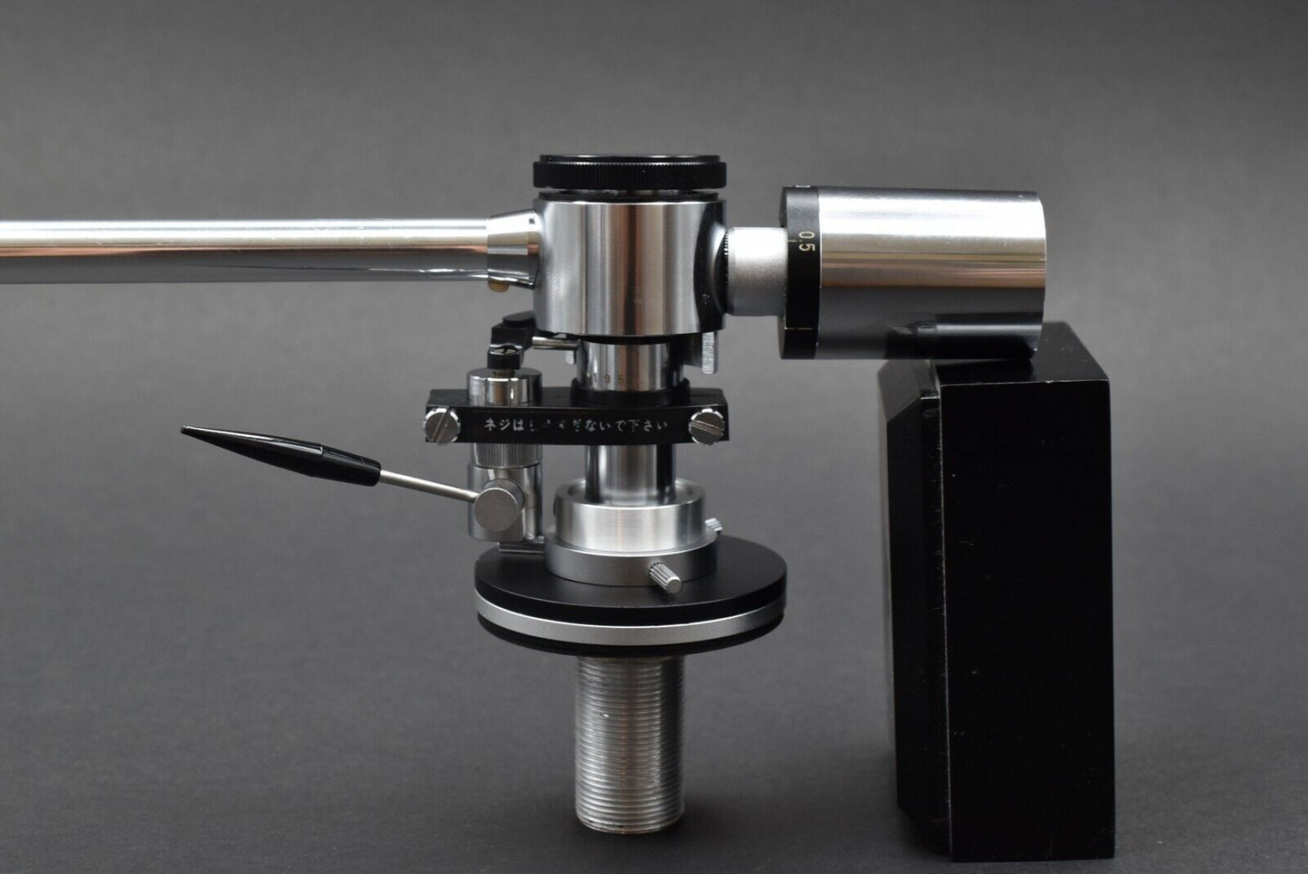 Grace G-960 Uni-Pivot One-Point Support Oil Damped Long Tonearm for Professional