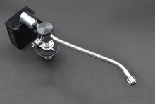 Load image into Gallery viewer, Grace G-940 Uni-Pivot One-Point Support Oil Damped Tonearm Arm / 02
