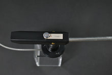 Load image into Gallery viewer, STAX MA-229 Condenser Type Tonearm Arm with CP-15V Cartridge
